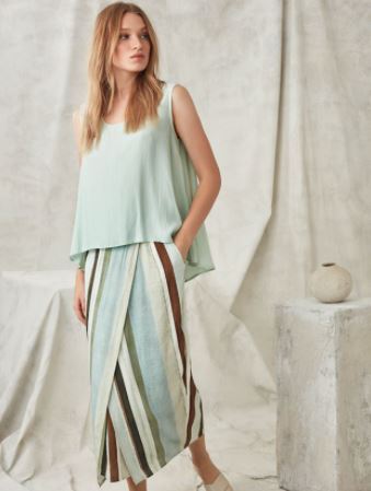Trend-Kleidung für Damen, Tirol